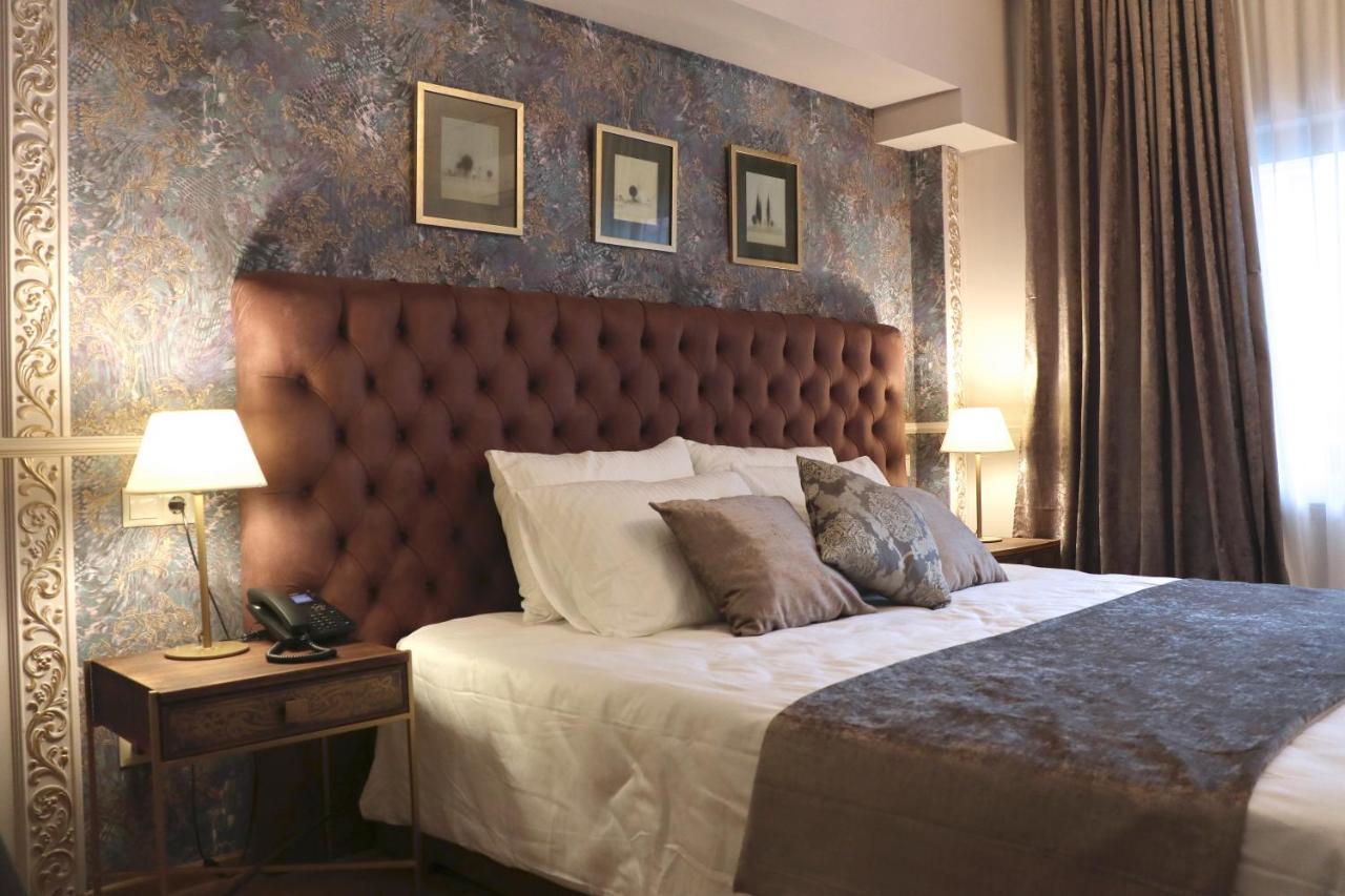 Omart Hotel - Gallery Тбилиси Екстериор снимка
