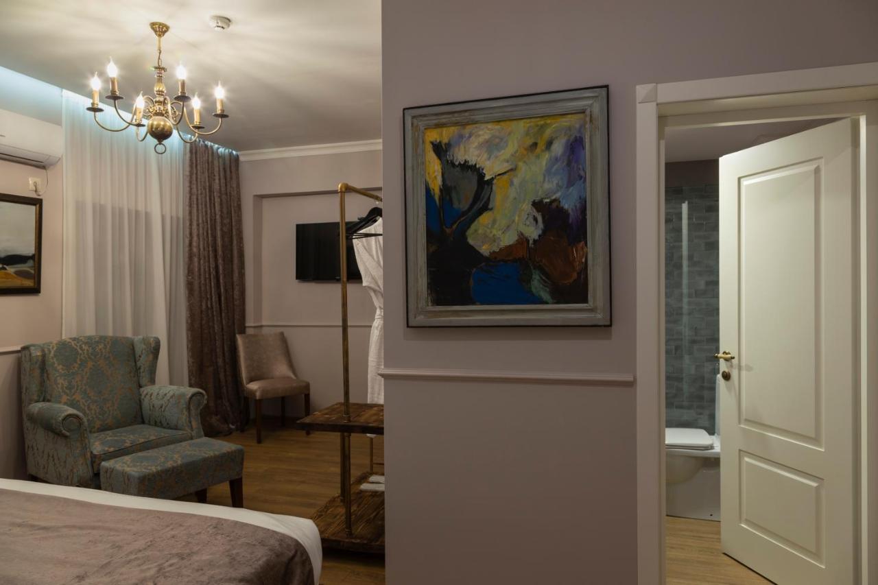 Omart Hotel - Gallery Тбилиси Екстериор снимка