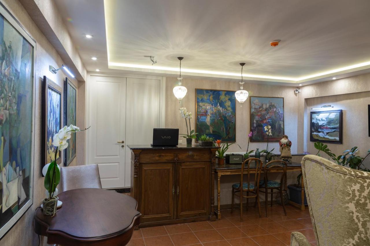 Omart Hotel - Gallery Тбилиси Екстериор снимка