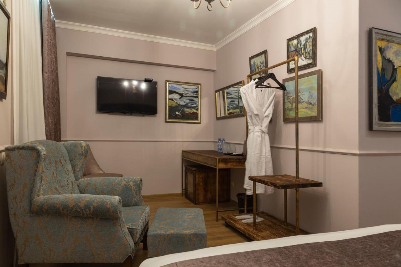 Omart Hotel - Gallery Тбилиси Екстериор снимка