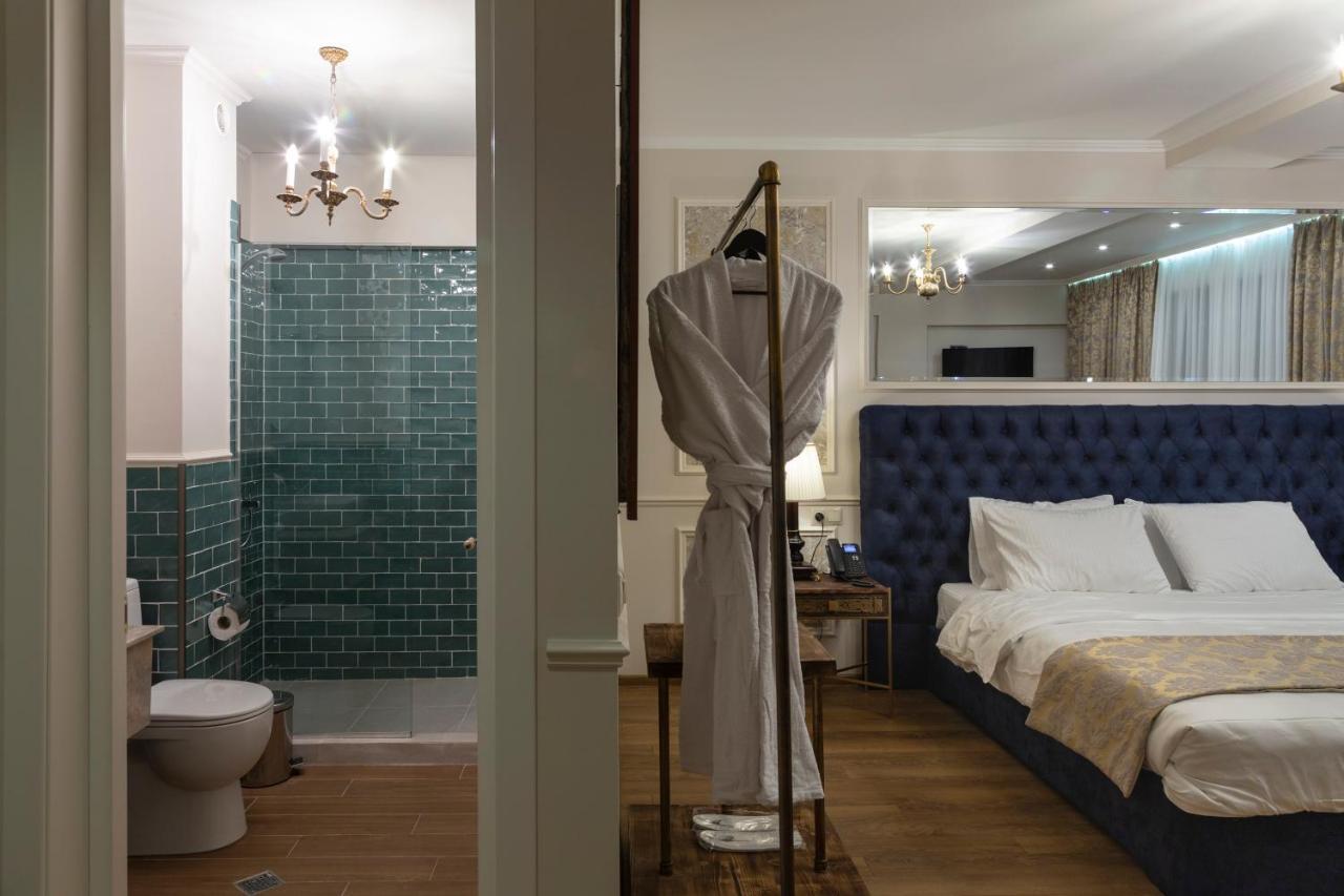 Omart Hotel - Gallery Тбилиси Екстериор снимка