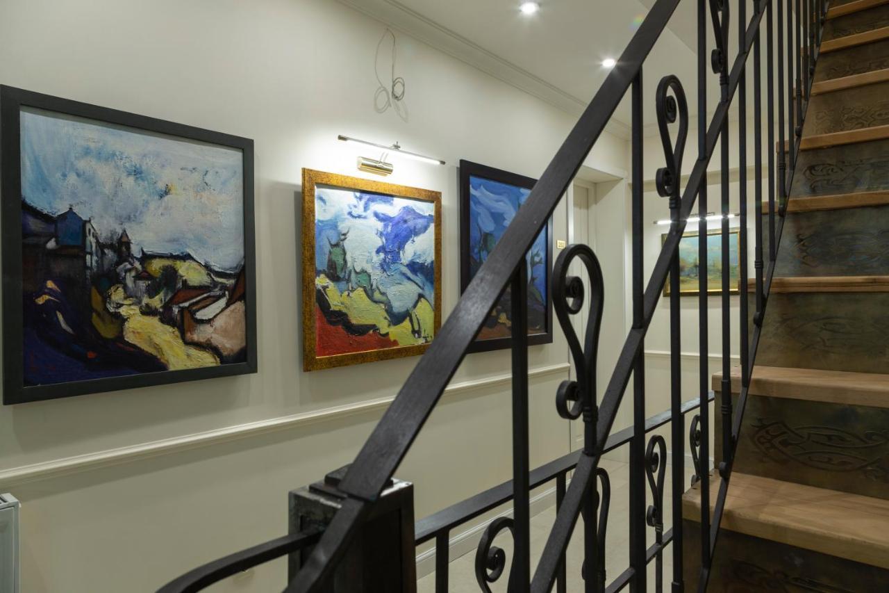 Omart Hotel - Gallery Тбилиси Екстериор снимка